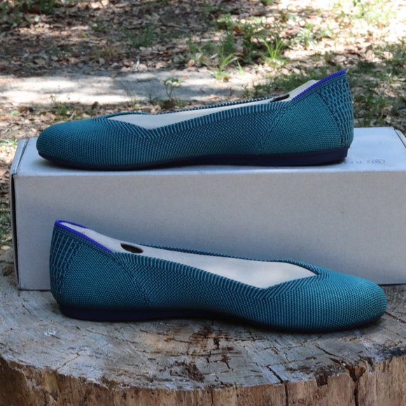 Retired Rothy's Spruce Python Flats Woman's 7 NIB - Picture 3 of 6